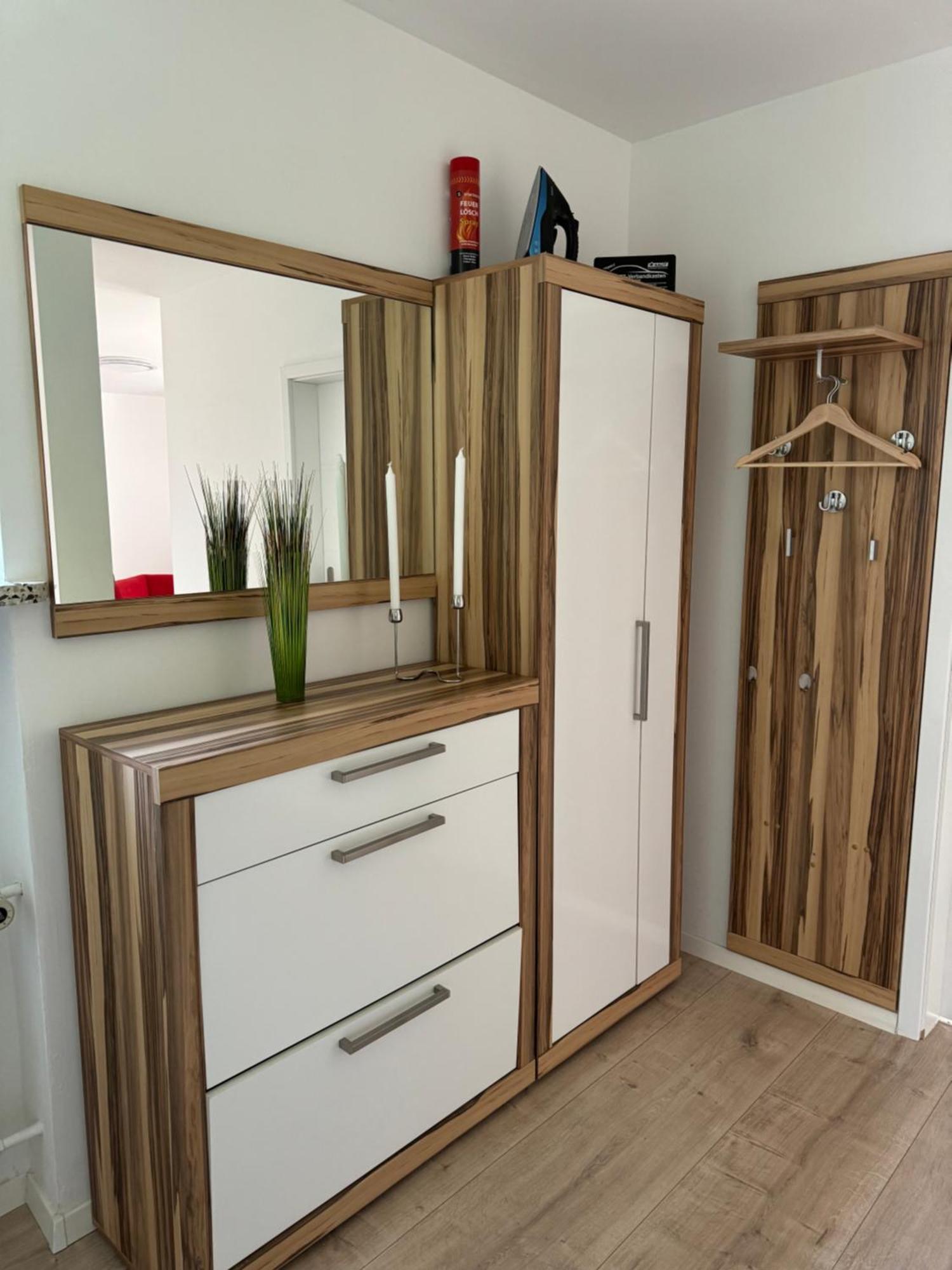 Ferienwohnung "Sorgenfrei" In Coburg ! - Im Eg Mit Privatparkplatz & Balkon Esterno foto