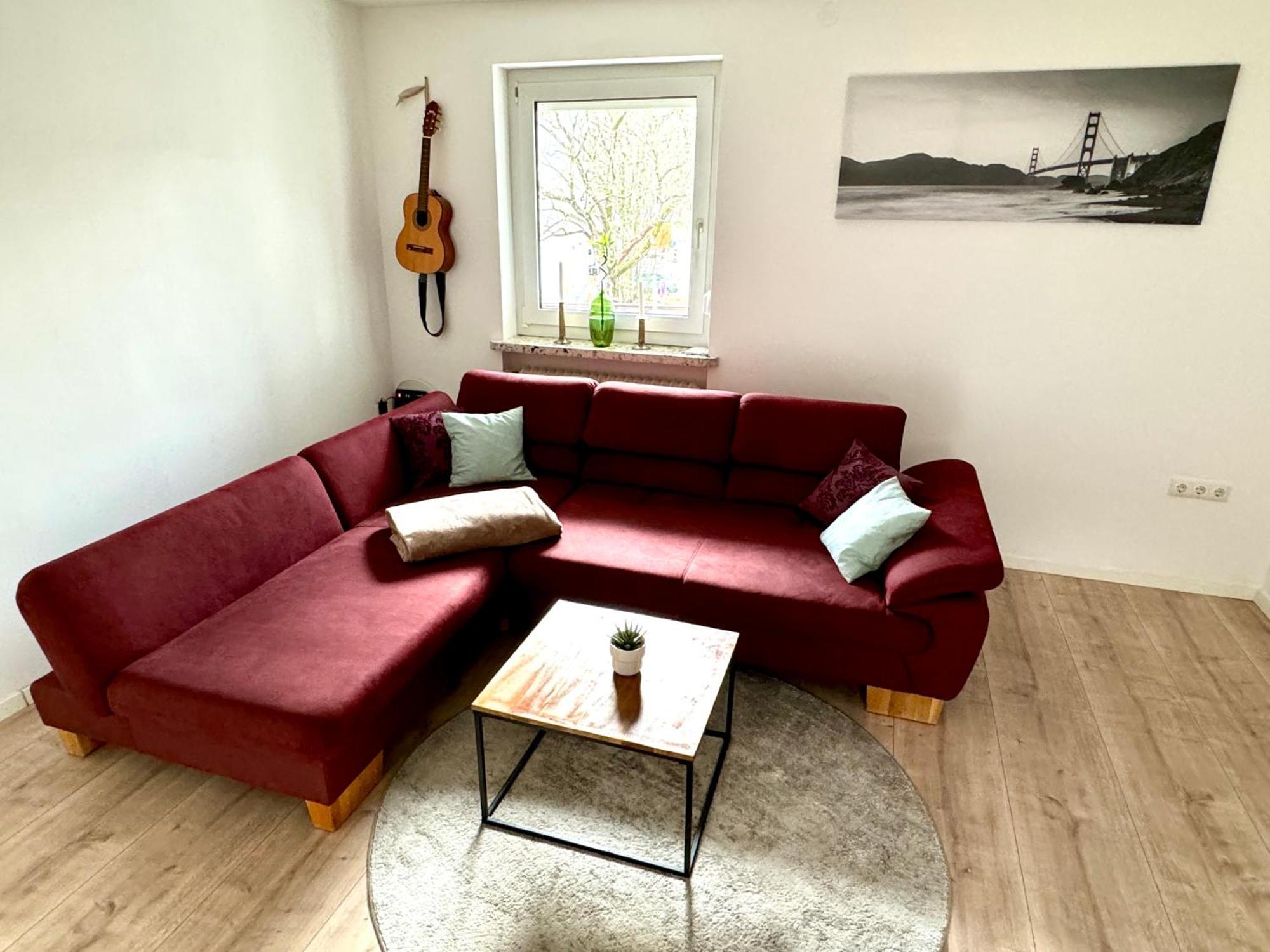 Ferienwohnung "Sorgenfrei" In Coburg ! - Im Eg Mit Privatparkplatz & Balkon Esterno foto